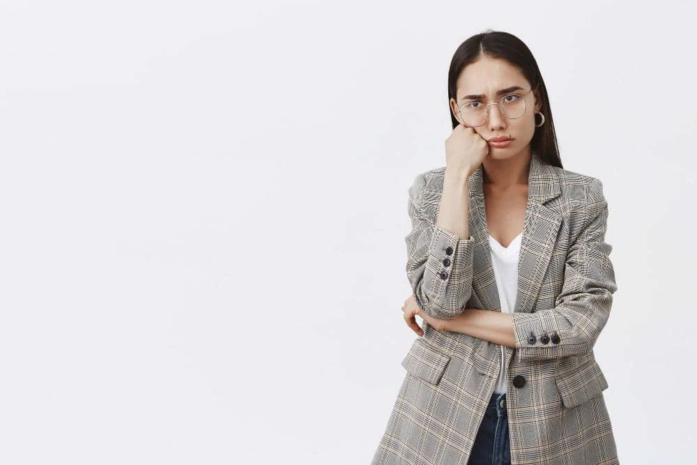 Mengapa Kita Sulit Merasa Puas dengan Diri Sendiri? Ini 5 Alasannya