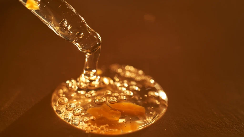 Solusi Kulit Berminyak dan Kusam: Deretan Serum untuk Membantu